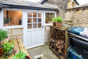 Courtyard- click for photo gallery